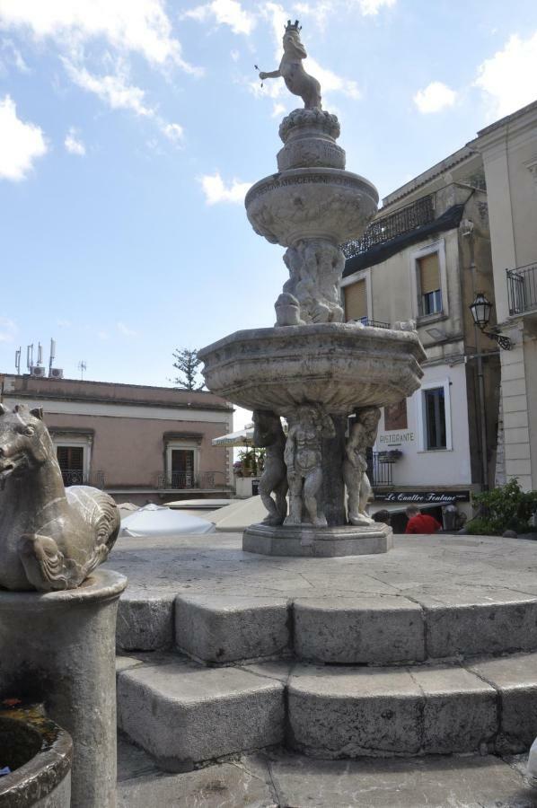 Casa Caterina Lägenhet Taormina Exteriör bild